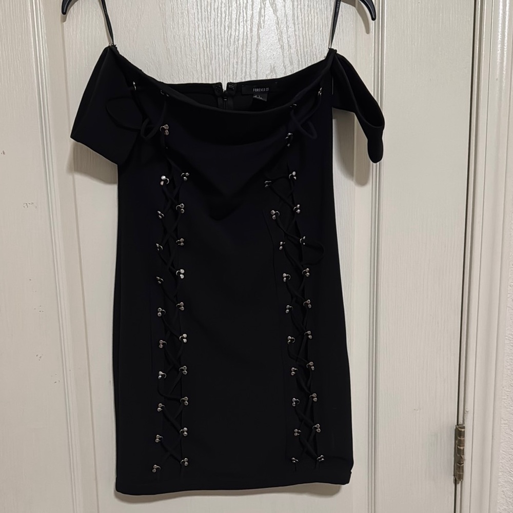 Black Off-Shoulder Dress with Lace-Up Detail
